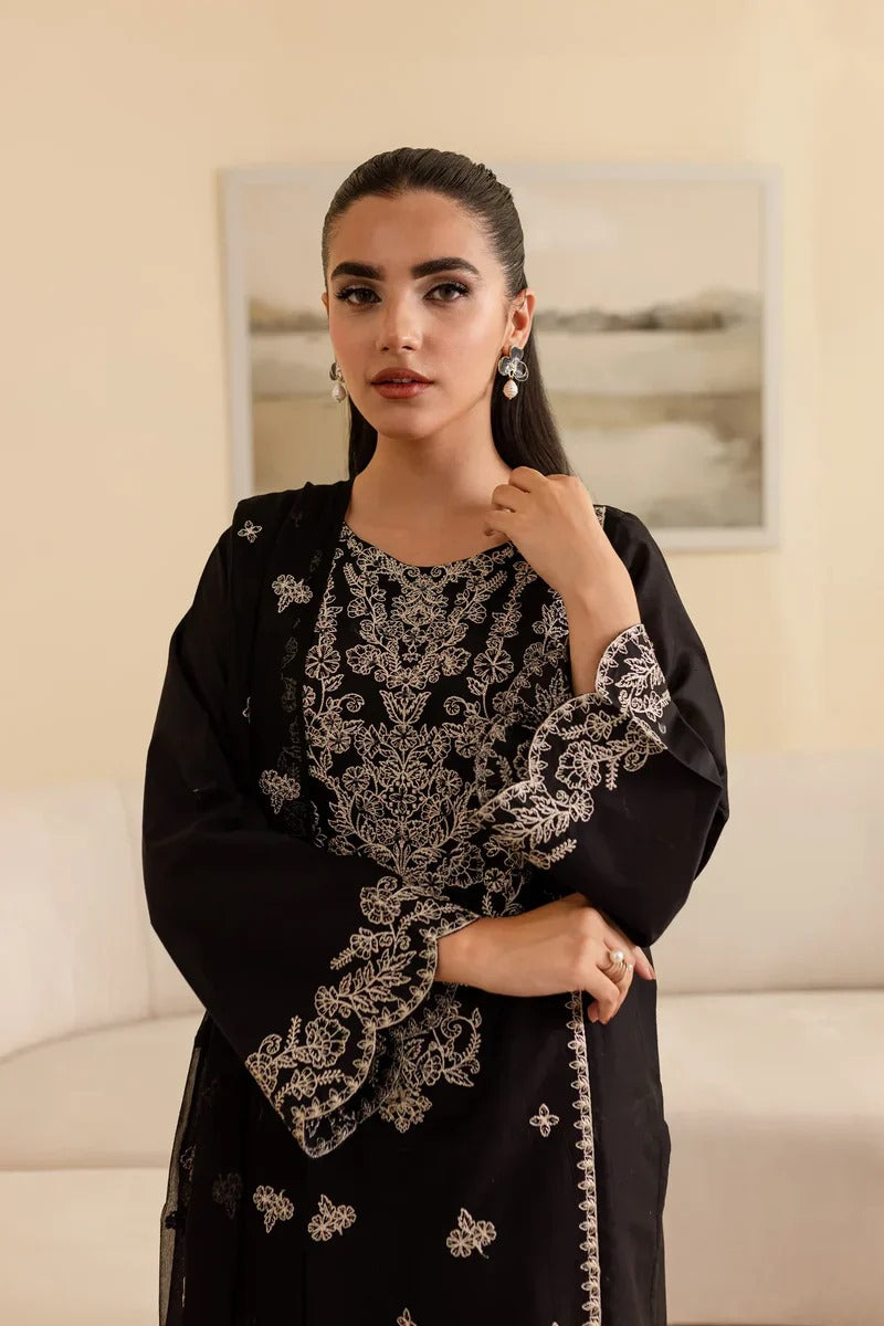 VALAK 3PC Embroidered Lawn Dress.
